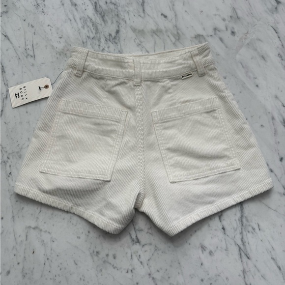 Billabong Free Fall Corduroy Shorts High Waisted Surf Beach White Size 24 NWT - Picture 9 of 9